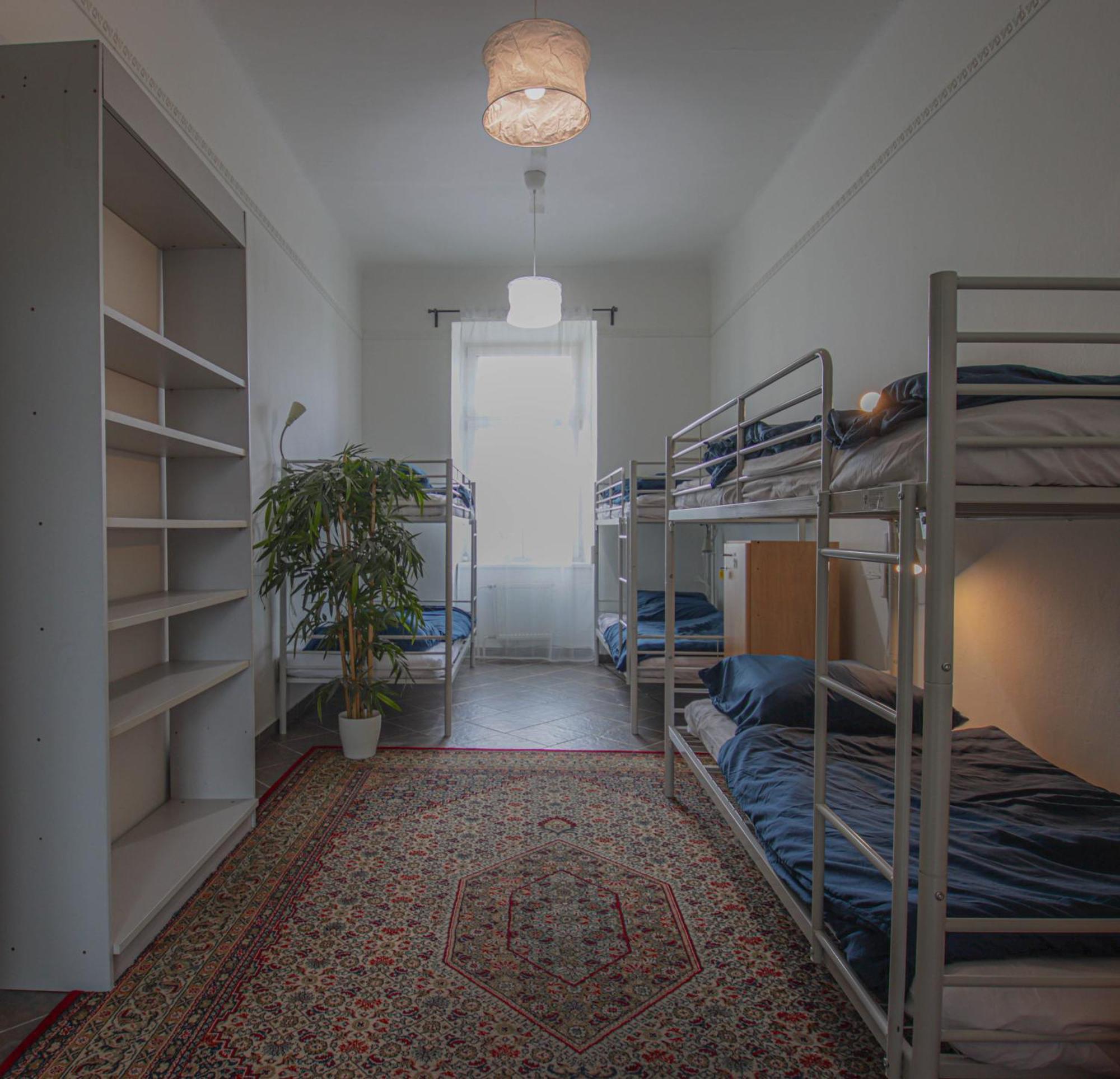 In Hostel براغ المظهر الخارجي الصورة