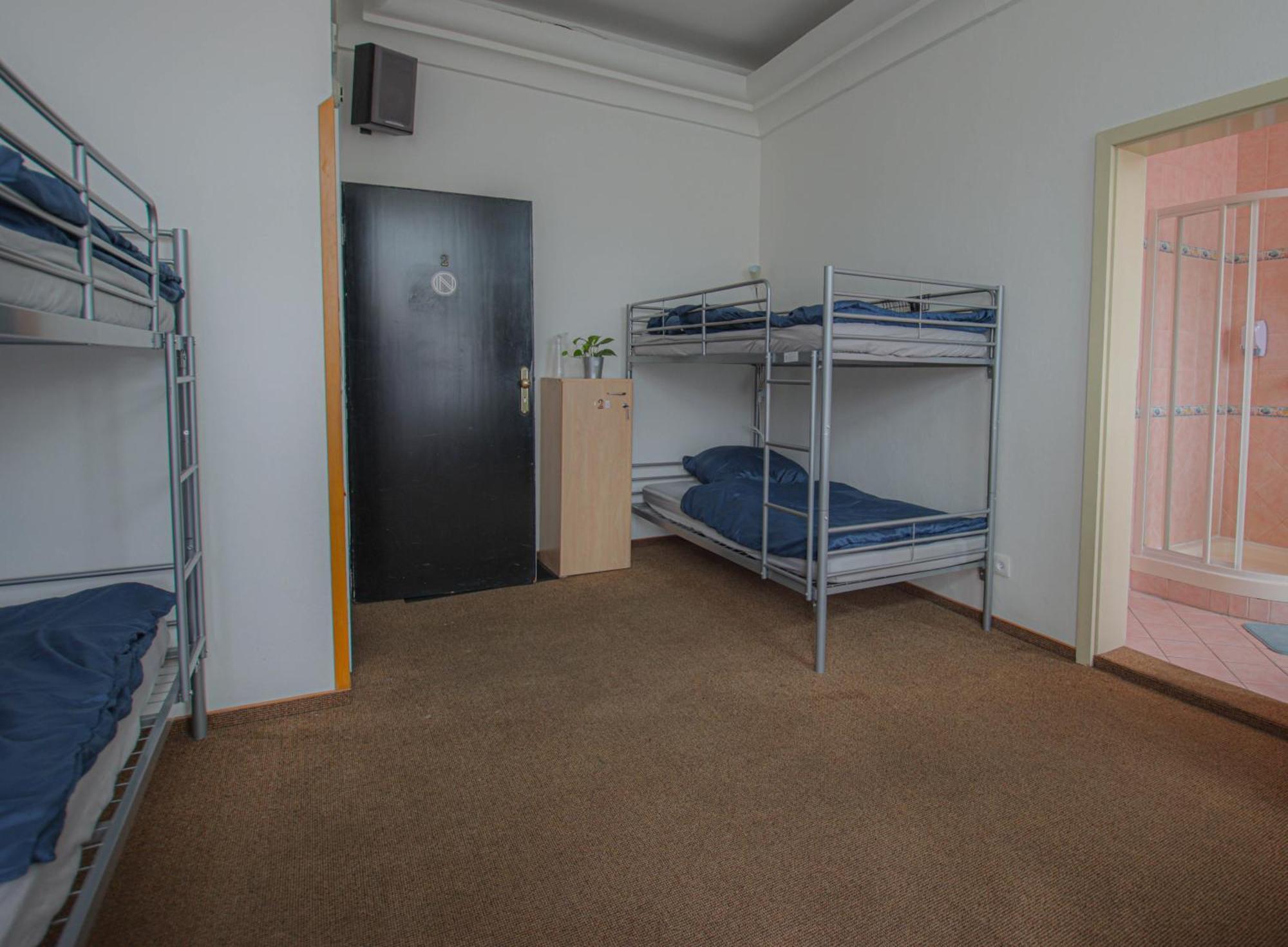 In Hostel براغ المظهر الخارجي الصورة
