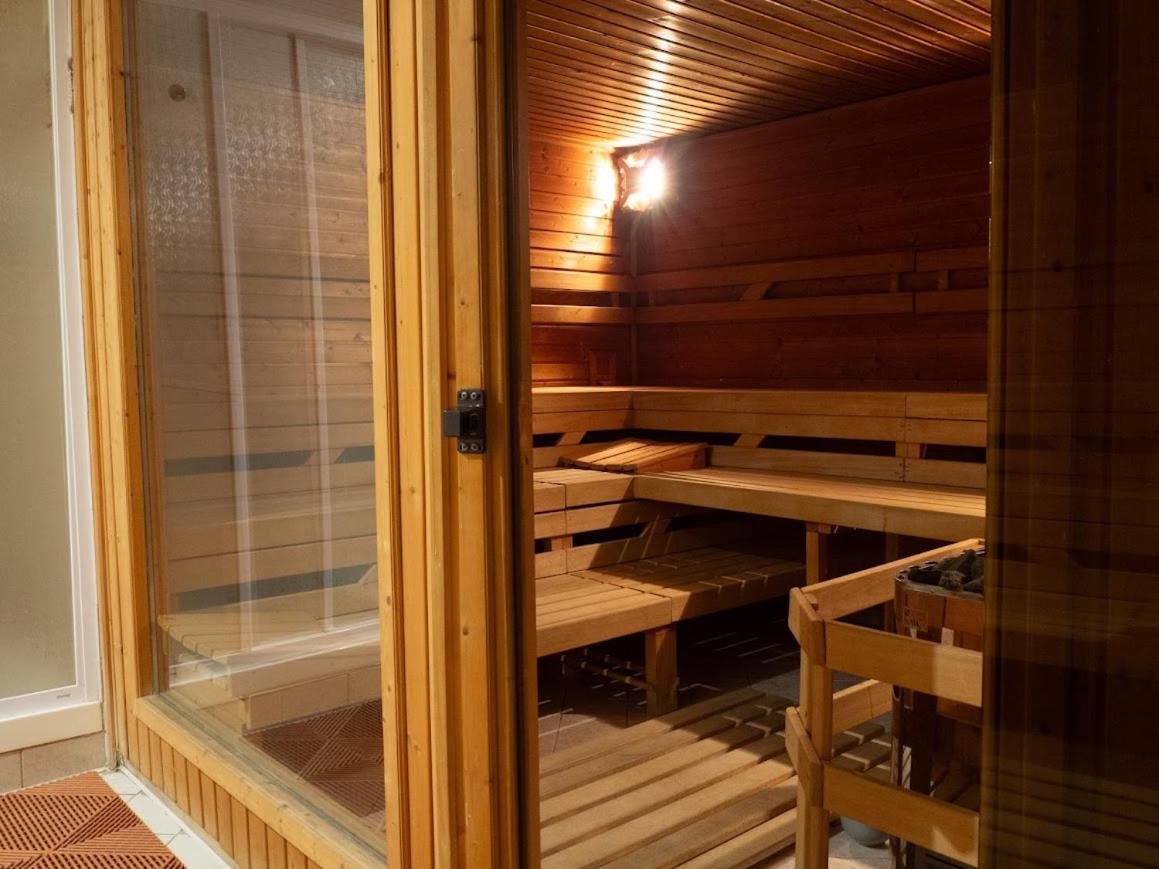 In Hostel براغ المظهر الخارجي الصورة